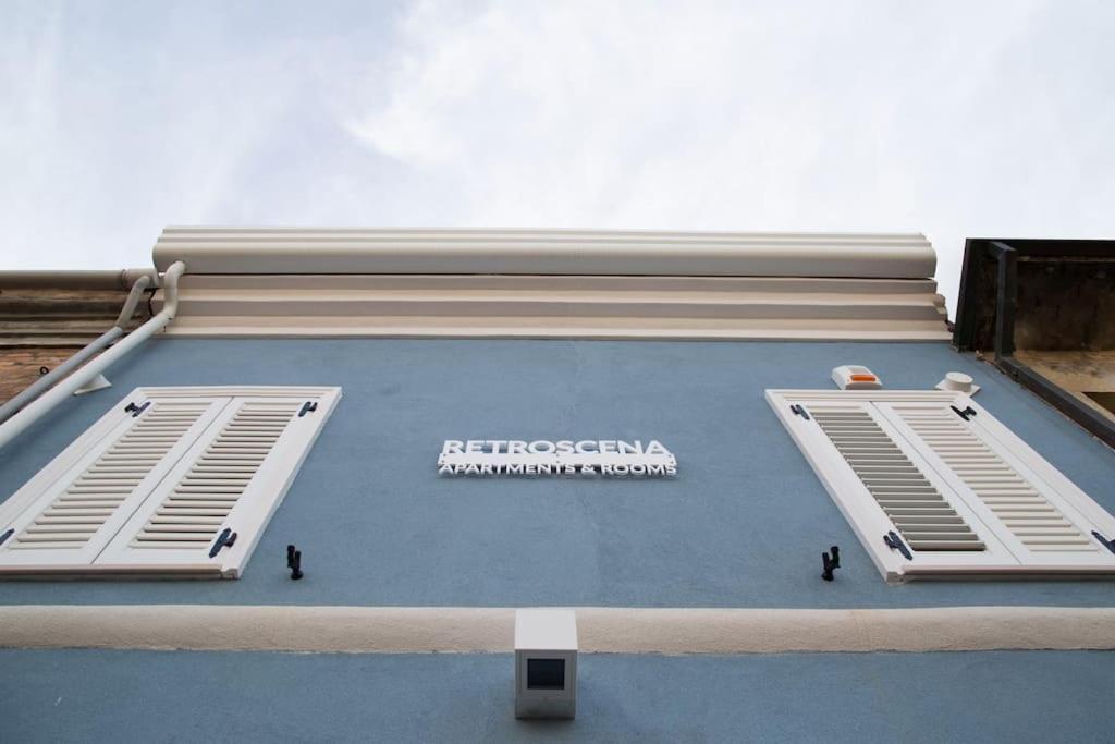 Retroscena Appartamento Mare In Centro チヴィタノーヴァ・マルケ エクステリア 写真